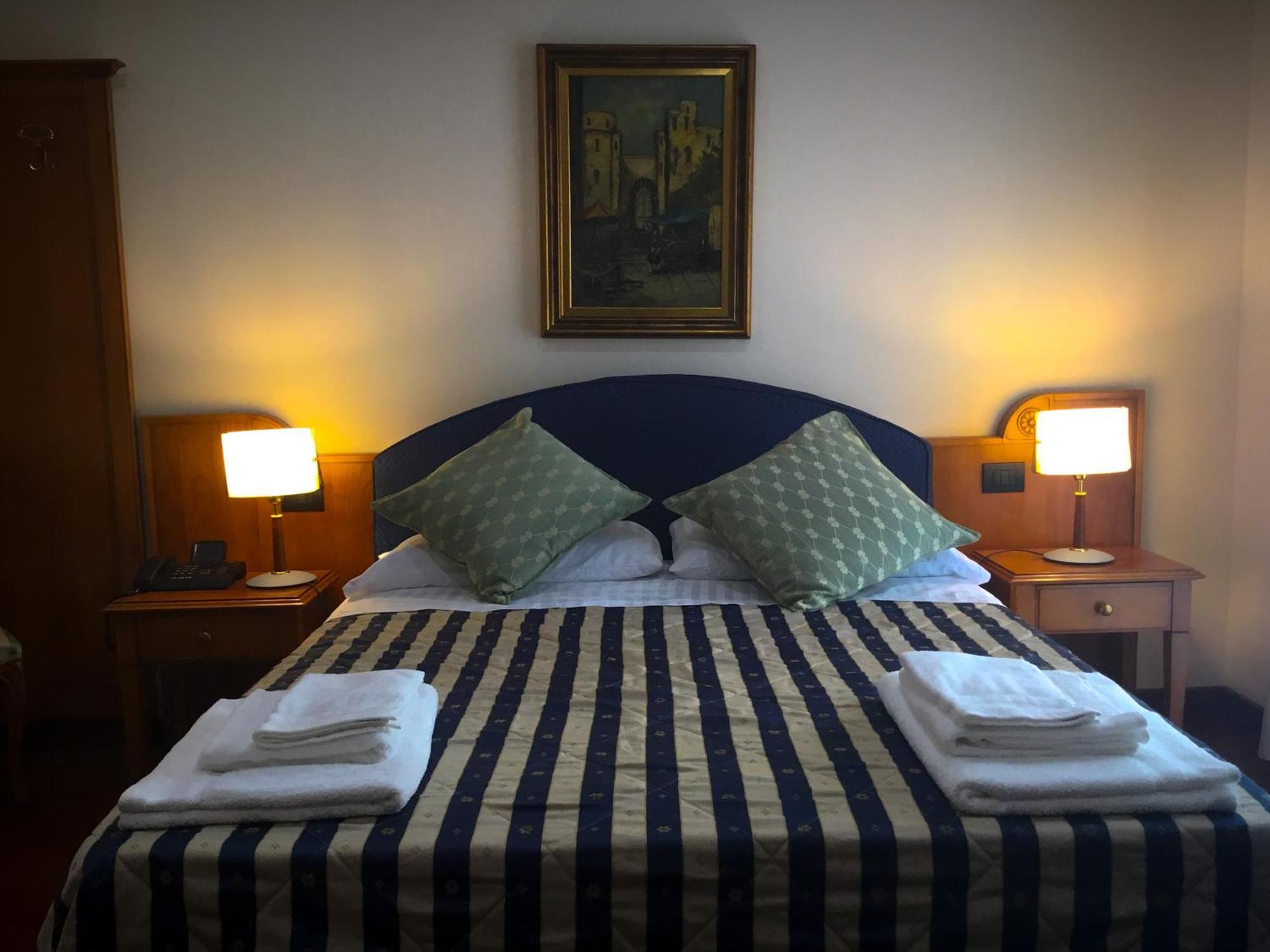 Erania Otel Sala Consilina Dış mekan fotoğraf
