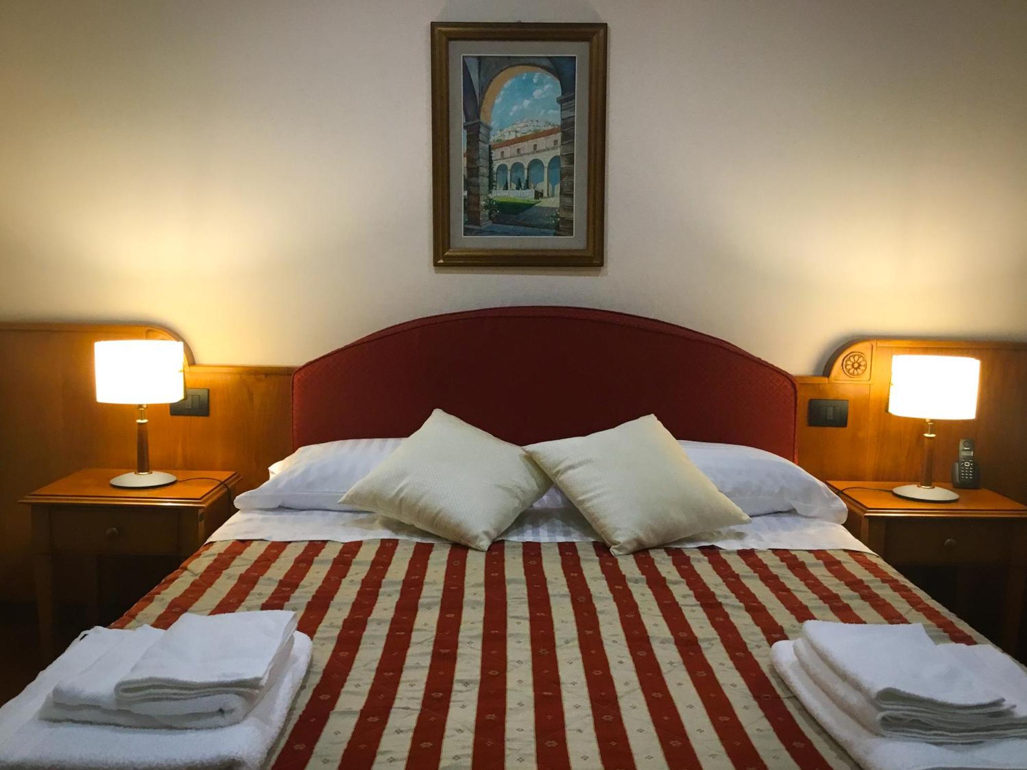 Erania Otel Sala Consilina Dış mekan fotoğraf
